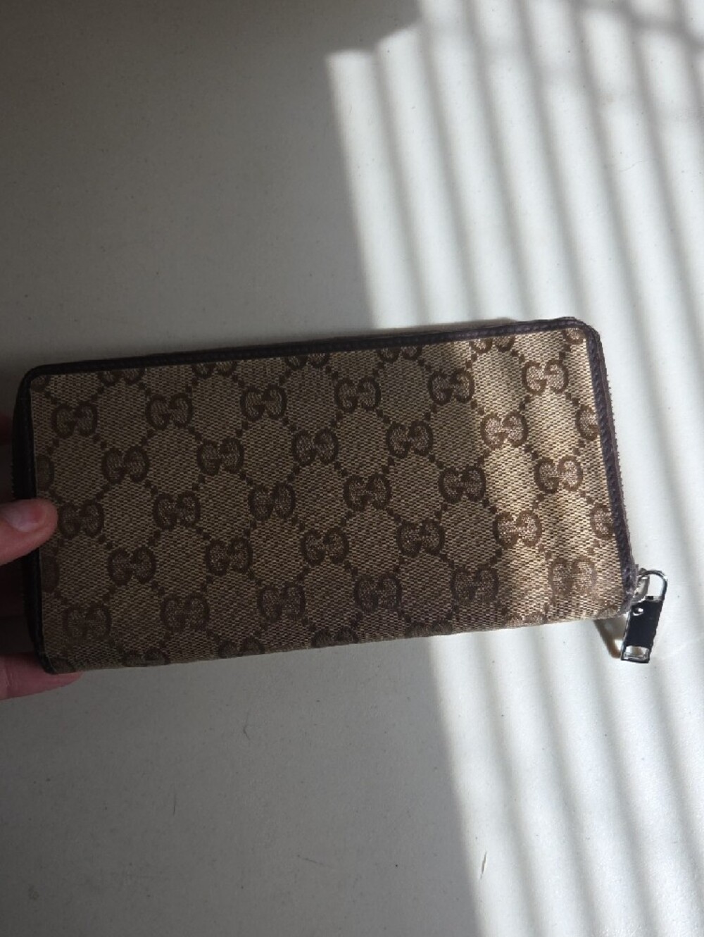 Gucci Beige and Brown GG Canvas Zip Wallet - Picture 7 of 10